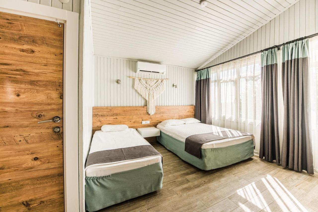סייד Leda Beach Hotel מראה חיצוני תמונה