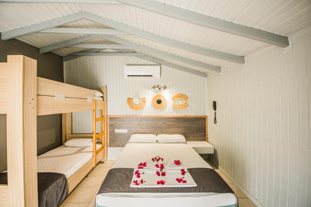 סייד Leda Beach Hotel מראה חיצוני תמונה