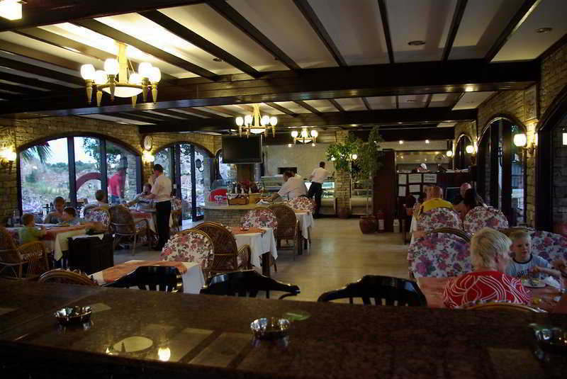 סייד Leda Beach Hotel מראה חיצוני תמונה