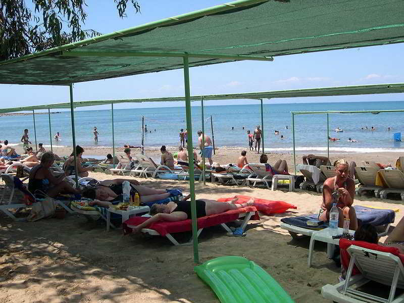 סייד Leda Beach Hotel מראה חיצוני תמונה